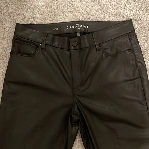 WHBM Coated Denim Crop Jean - Size 14 - Picture 2 of 4